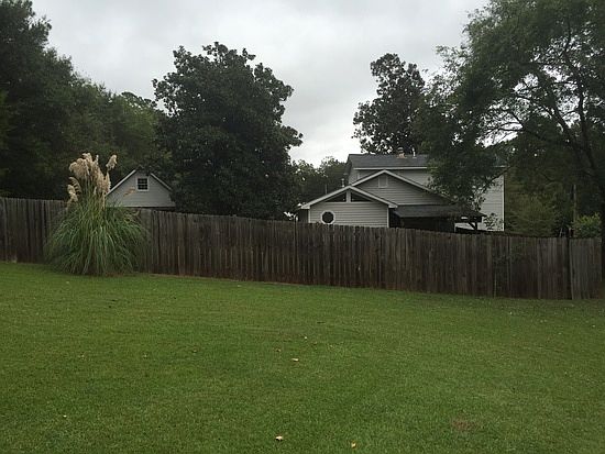 Back of House : View from HWY 315 of back of house