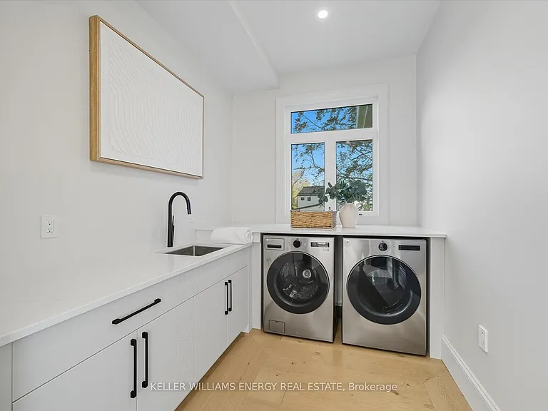 631 Mill St S — Photo 11