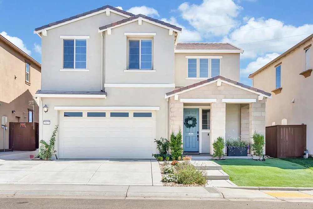 3863 Ivan Way photo 1