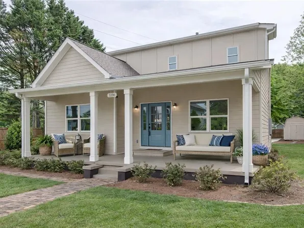 3286 Bachelor St, East Pt, GA 30344