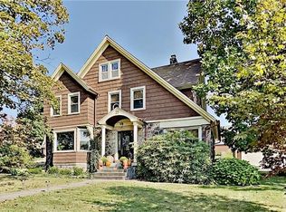 21 Banbury Ln, Pittsburgh, PA 15202