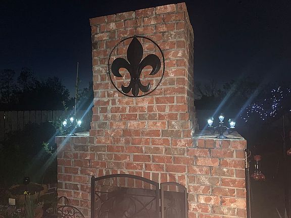 Outdoor wood burn
fireplace 