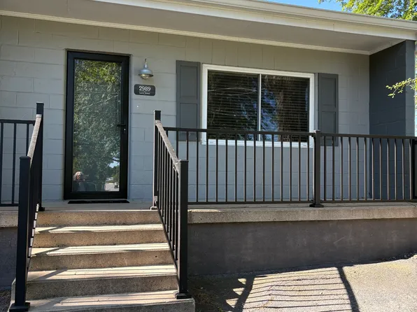 2989 W Larry St, Anderson, IN 46013