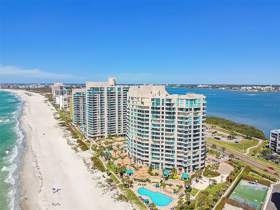 1560 Gulf Blvd #306