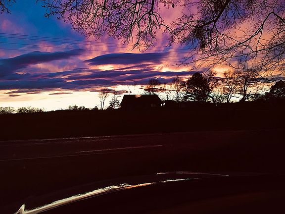 Spectacular Lake view