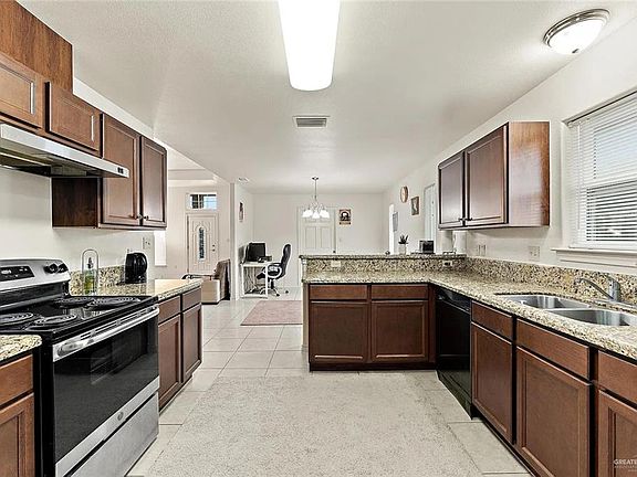 2nd image of 4208 Sabine Ave