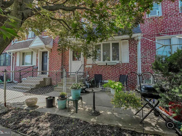 232 E Greenwood Ave, Lansdowne, PA 19050
