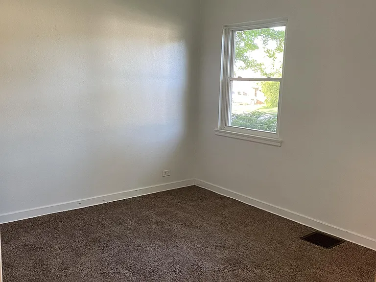 2030 Chaney Rd #1 — Photo 25