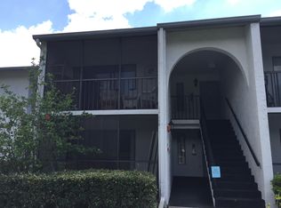 1207 Pine Ridge Cir W APT E2, Tarpon Springs, FL 34688