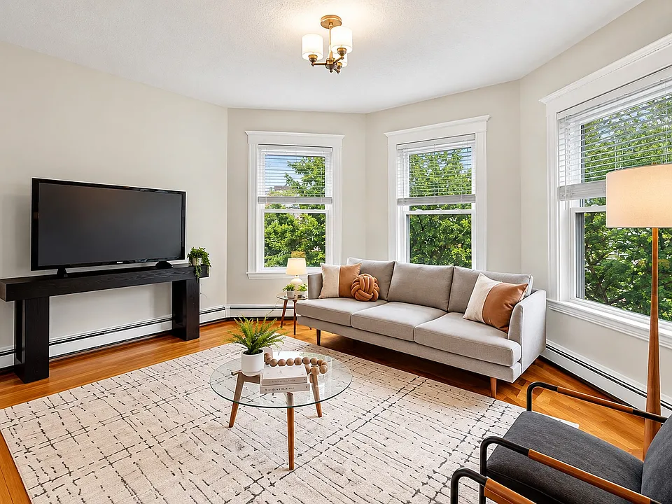 14 Holton St #3