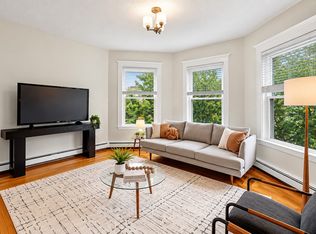 14 Holton St APT 3, Medford, MA 02155