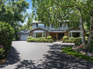 924 Pine Tree Ln, Winnetka, IL 60093