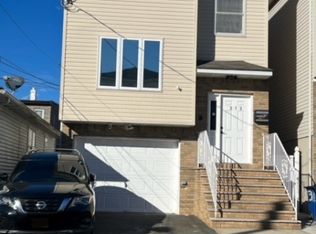 313 S 7th St, Elizabeth, NJ 07202