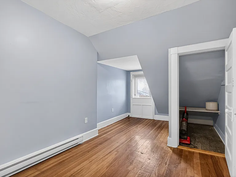 46 Peirce St #3 — Photo 6
