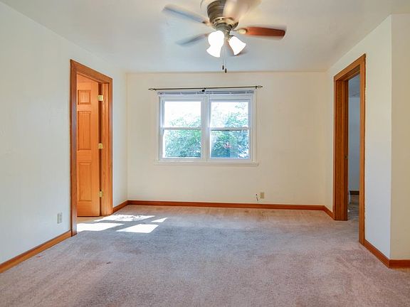 5th image of 1253 Elm St