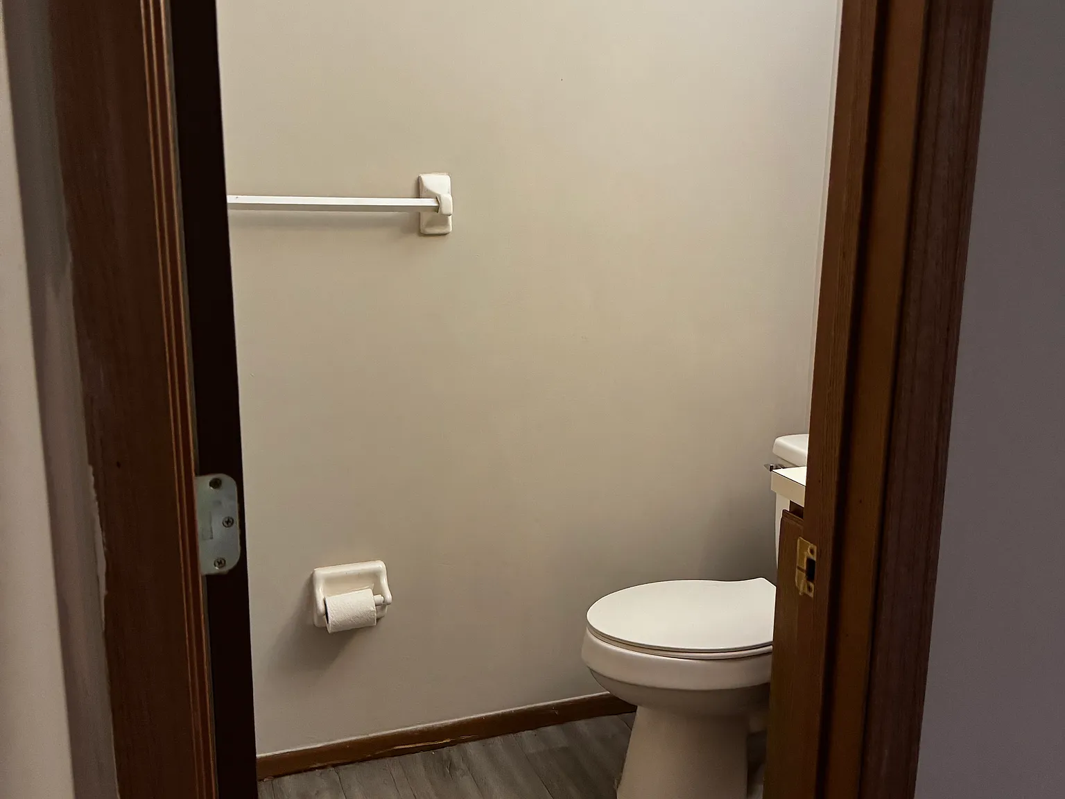 3 bed, 1.5 bath, 988 sqft, $1,800 — Photo 4