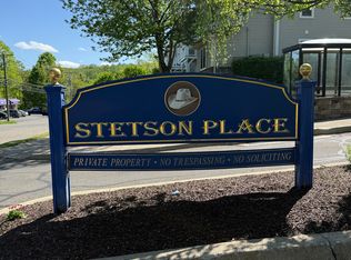 10 Stetson Pl #10, Danbury, CT 06811