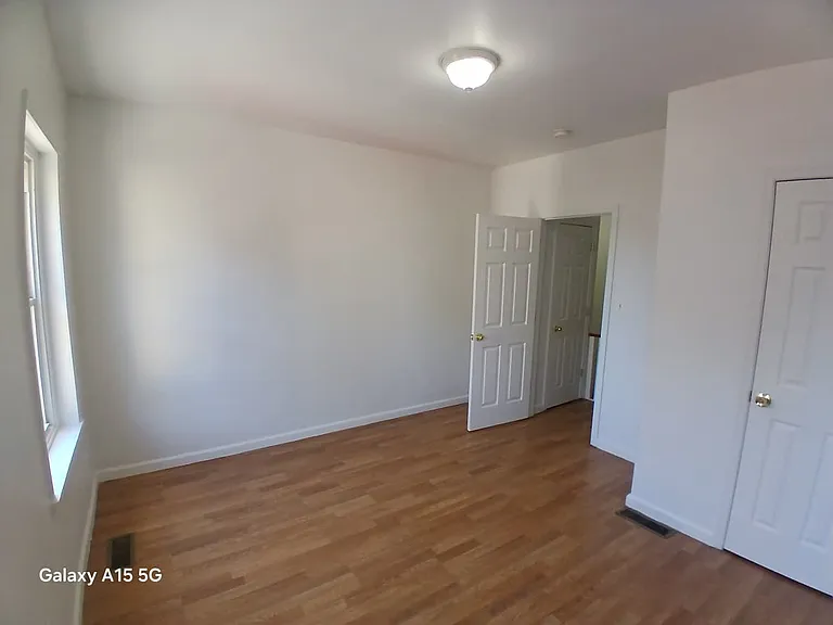 17 E Ashmead St — Photo 30