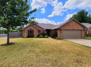 625 Old Bugle Rd, Edmond, OK 73003