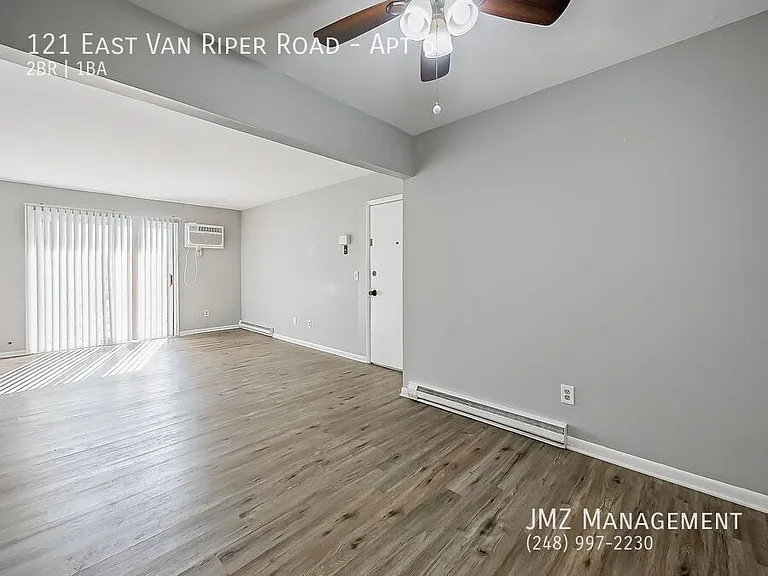 121 E Van Riper Rd #6 — Photo 8