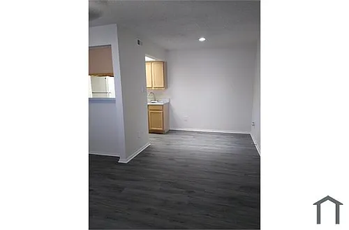 7600 Wood Hollow Dr Photo 1