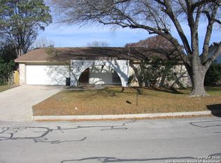 8335 Highland Vw, Universal City, TX 78148
