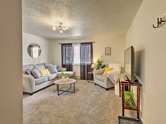 3rd image of 705 Oconnor Rd #1