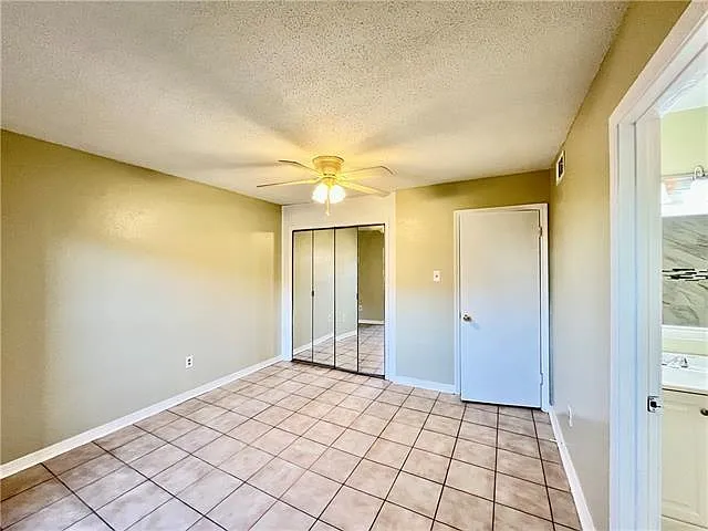 2330 Edenborn Ave #116 — Photo 13