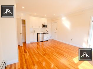 901 Beacon St #14, Boston, MA 02215