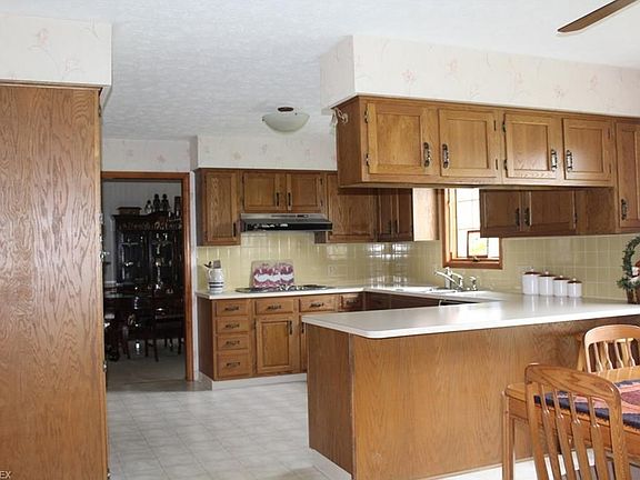 2nd image of 4202 Diane Dr