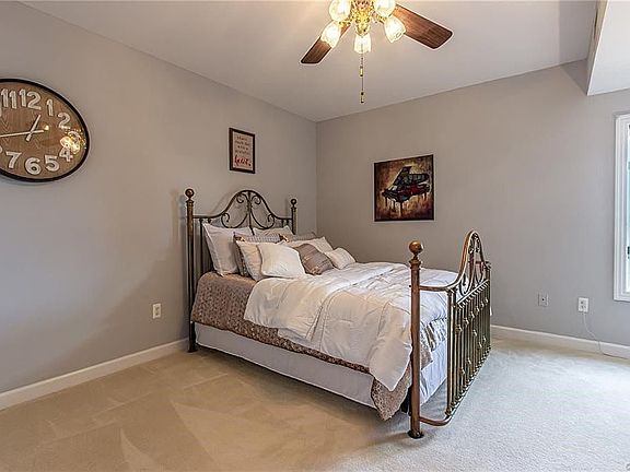 4th image of 30 Brough Ln APT 303