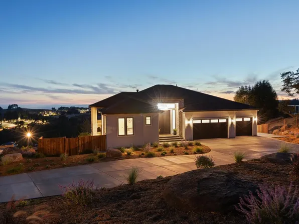 3819 Parker Hill Road, Santa Rosa, CA 95404