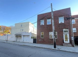 6040 55th Drive, Maspeth, NY 11378