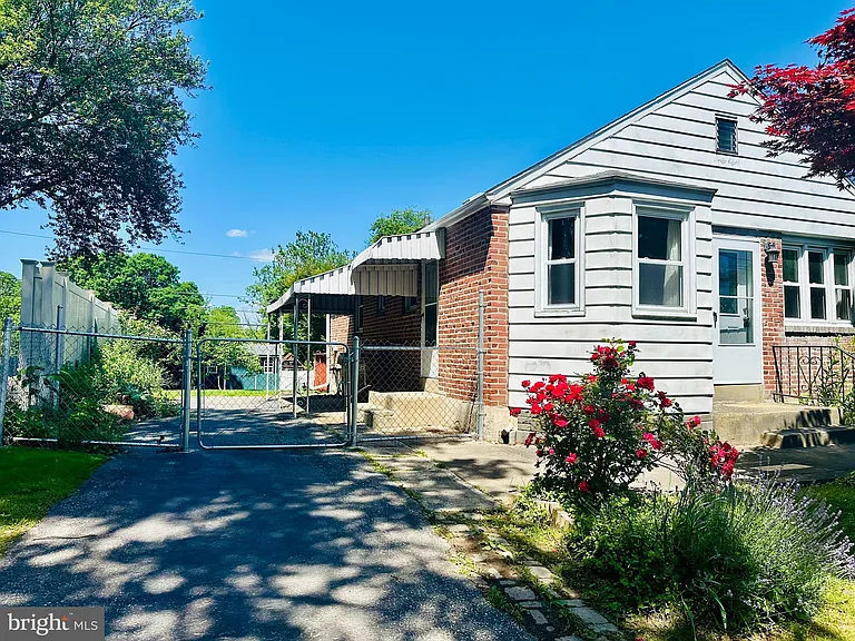 48 Barren Rd — Photo 2