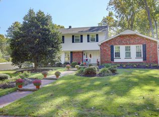 12 Mahoras Dr, Ocean, NJ 07712