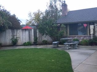 104 E Crystal Ct, Woodbridge, CA 95258