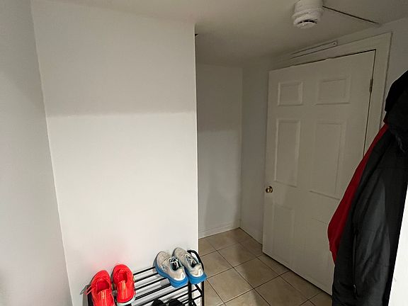 4th image of 44 Courcelette Rd #5