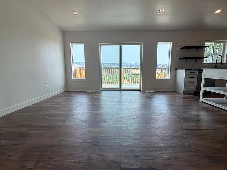 3063 Conarty Rd — Photo 3