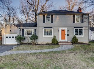 125 Passaic Ave, Summit, NJ 07901