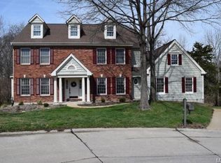 407 Bluff Meadow Ct, Ballwin, MO 63021