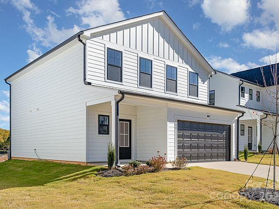 2nd image of 109 Silverwood Ct