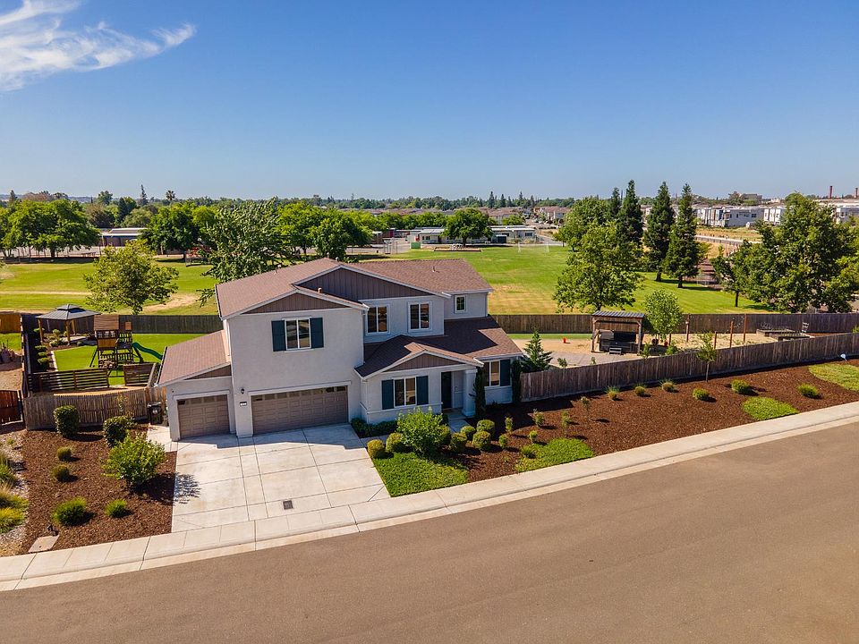 1st image of 412 Ashwood Way