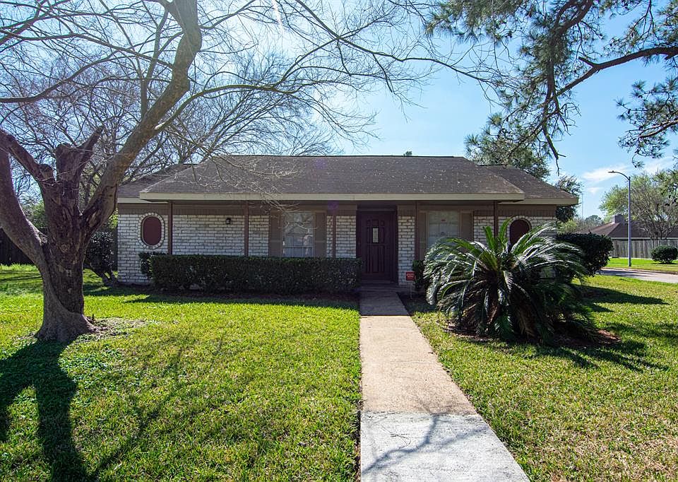 1st image of 6627 Briargate Dr