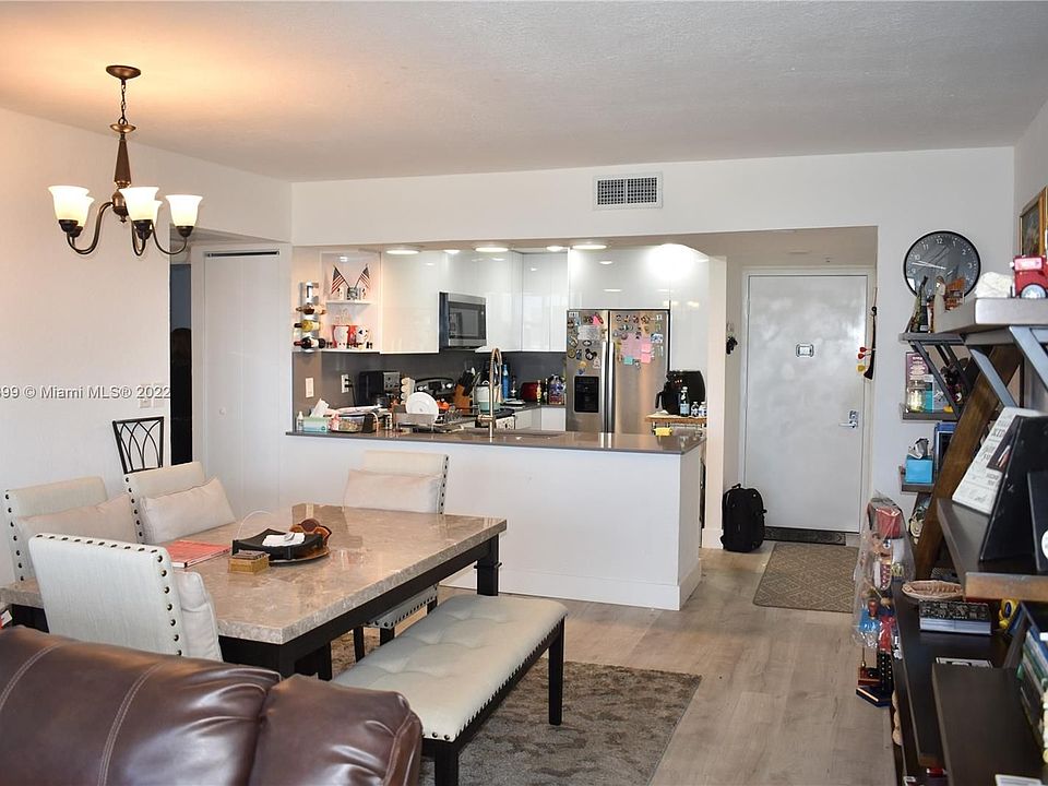 1st image of 20335 W Country Club Dr APT 1009