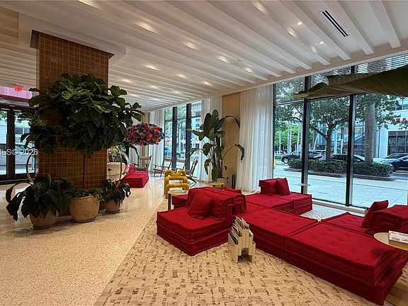 5th image of 90 NE 32nd Ave #Penthouse 17