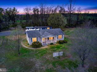 28042 Rapidan Rd, Rapidan, VA 22733