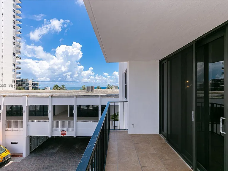 2401 S Ocean Dr #404 — Photo 24
