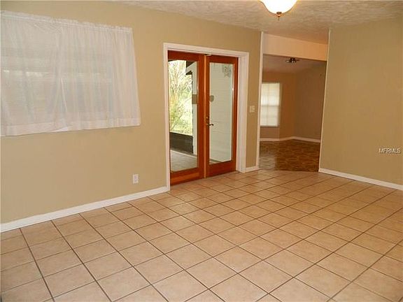 2nd image of 18406 Tomlinson Dr