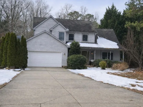 200 Shady Knoll Ln, Galloway, NJ 08205