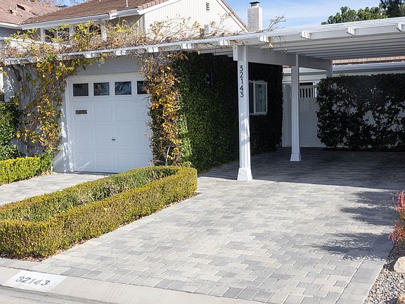 2nd image of 32143 Lake Meadow Ln